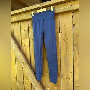 KNIX Leggings LIKE NEW Blue Slate High Waisted Workout Yoga Lounge Soft